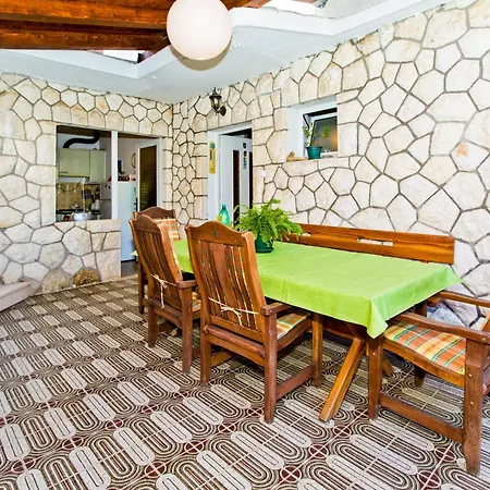 Casa de hóspedes Barbaric